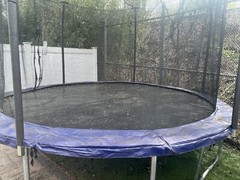 12FT Trampoline w/ enclosure Net & Spring Cover padding
