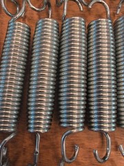 69 Trampoline Springs / Replacements 5.5″ With Spring Puller, Good Condition