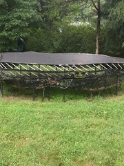 Super strong springfree trampoline 13 ft