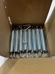 Replacement White Zinc Trampoline Springs 16 Piece Set With Pulling Tool