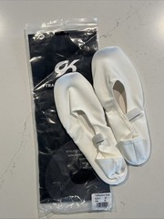 GK Elite Trampoline Shoes size 40 Men’s 7 Women’s 9.5 Super Grip Non Skid