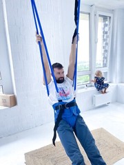 Jumper for adults. Adults doorway jumper. For chil Bumper jumper. Swings. Bungee