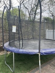 12FT Trampoline w/ enclosure Net & Spring Cover padding